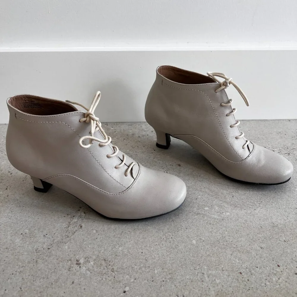 Array Leather Booties - Picture 2 of 12